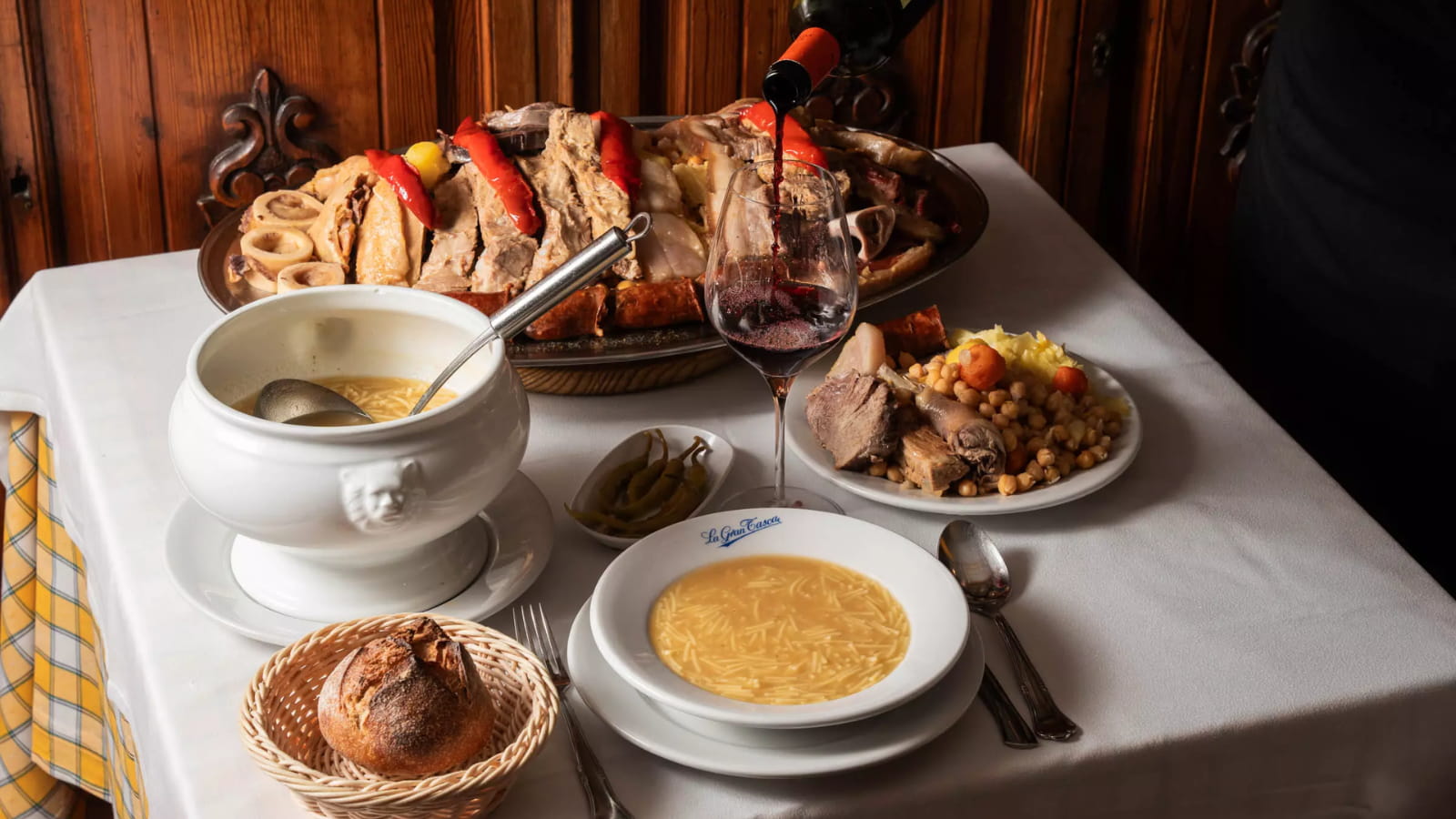 Cocido madrileño de La Gran Tasca