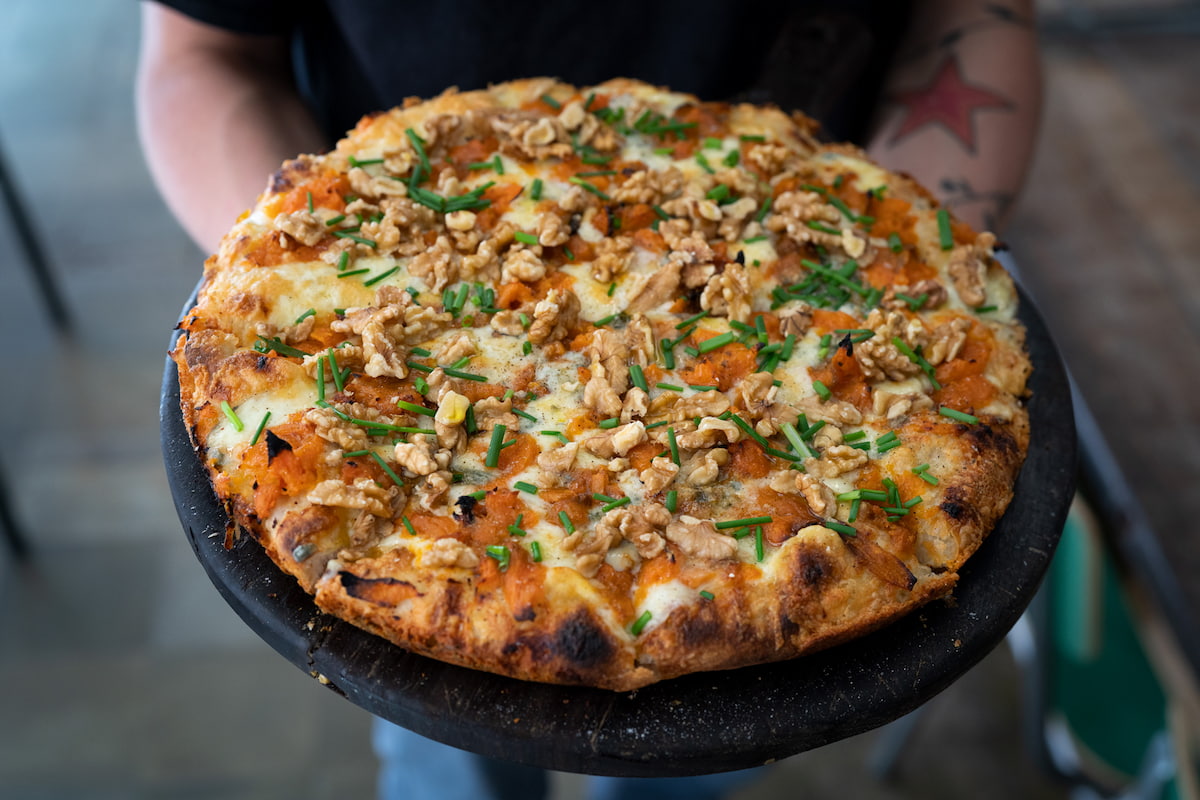 Pizza argentina fugazzeta en Pizzaposta Madrid