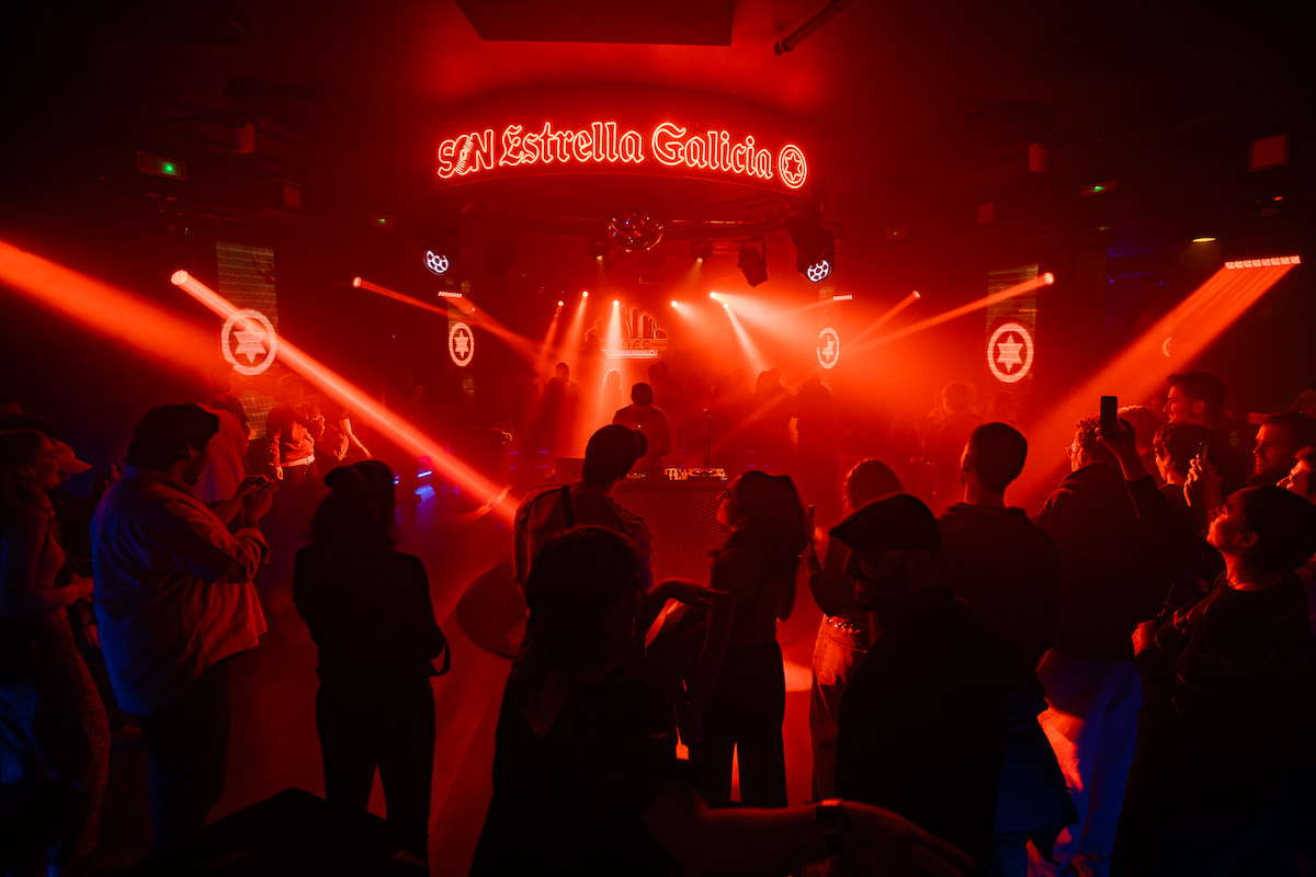 Interior de Café Berlín en Madrid