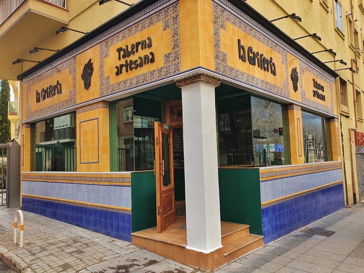 La Grifería bar de cerveza artesana en Marqués de Vadillo